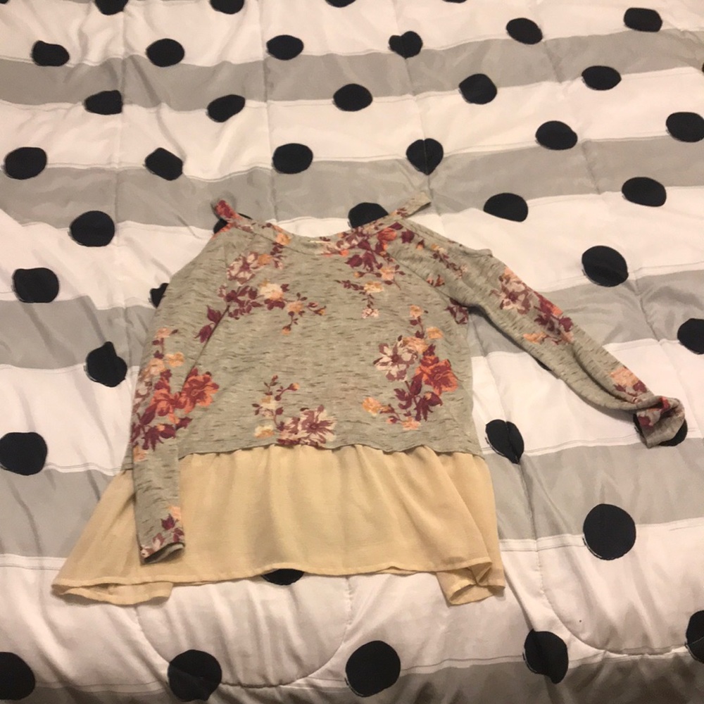 Kids floral long sleeved shirt